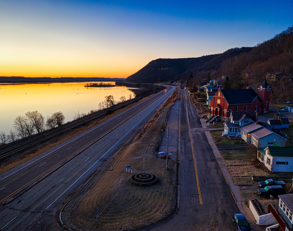 Why Luxury Homes In Jackson, Mississippi Are Picking Black French Patio